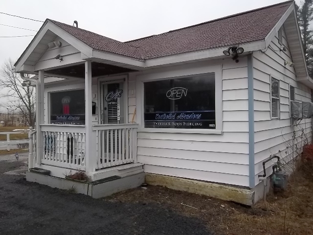 182 US Route 6 & 209, Milford, PA –  $155,000 – SOLD