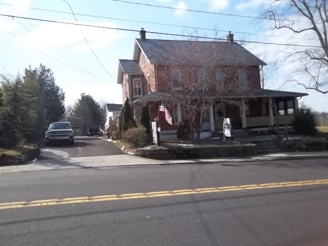 122 N Walnut St, Perkasie, PA – $290,000 – SOLD