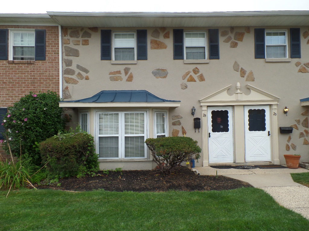 25 Delancy Ct, North Wales, PA $135000 – SOLD